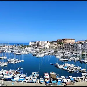 Cala Mare Italie