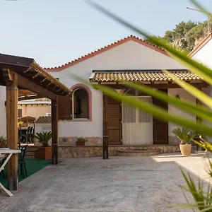 Baglio Scurati , Custonaci Italia